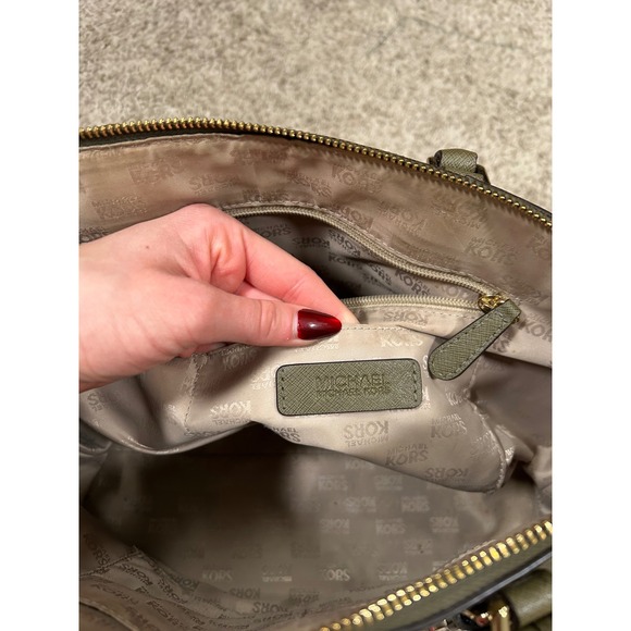 Michael Kors Ciara Top Zip Satchel Olive Green Leather Satchel Handbag Purse - Picture 4 of 9